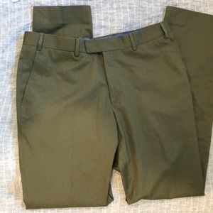Epaulet men’s pants NWOT